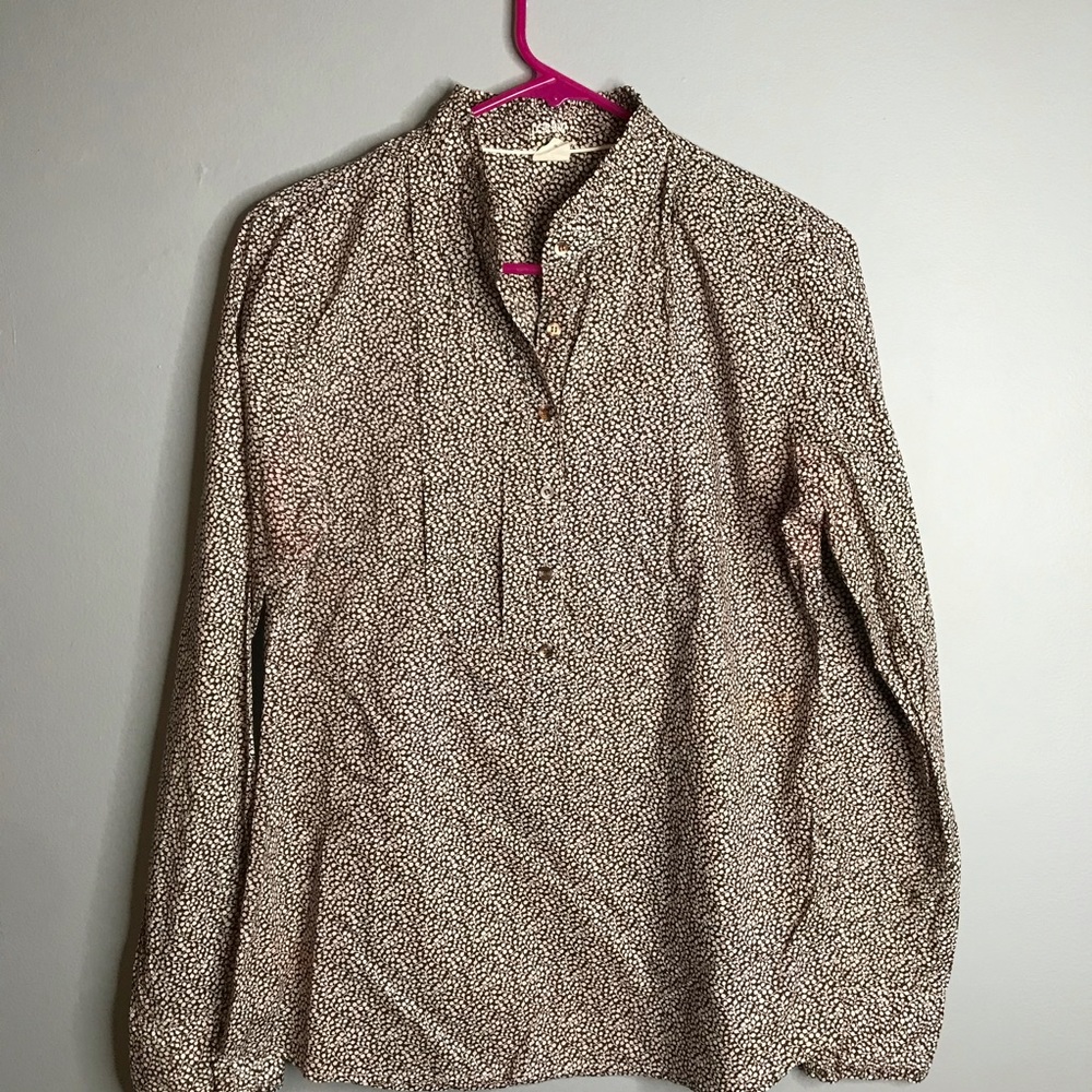 EUC  J crew brown and white print popover blouse